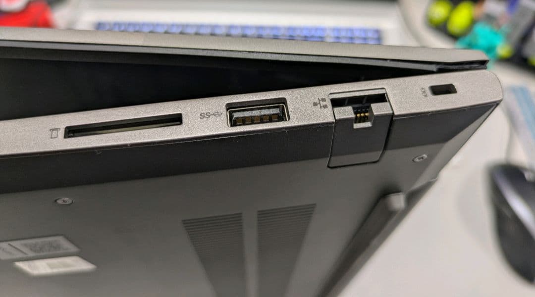 Thinkbook 14 Gen3 Ryzen5 5500U　画面汚れあり