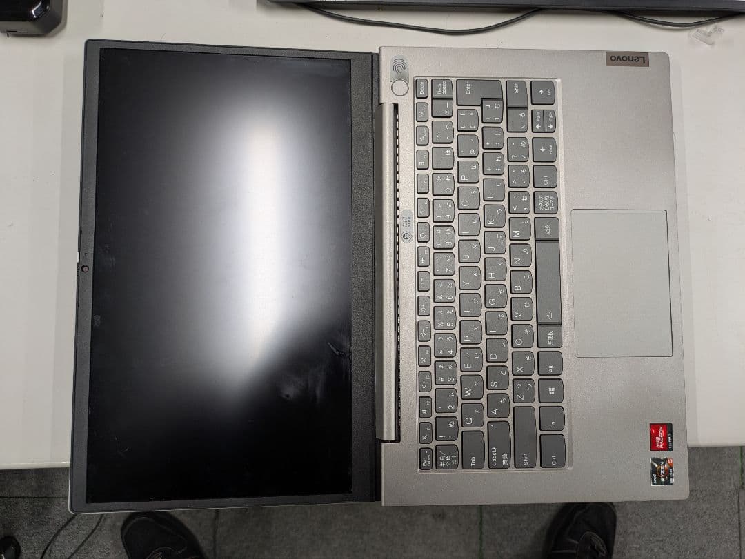 Thinkbook 14 Gen3 Ryzen5 5500U　画面汚れあり