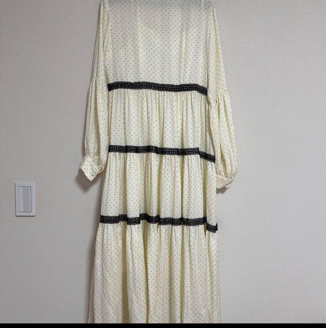 ⭐︎未使用タグ付☆ルルウィルビーピンドットブラウスワンピアイボリーサイズ2