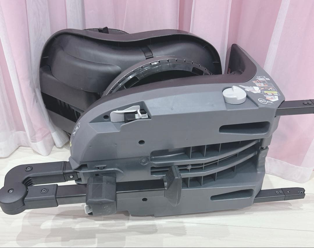 極美品✨️CombiクルムーヴスマートISOFIX エッグショックJN-570