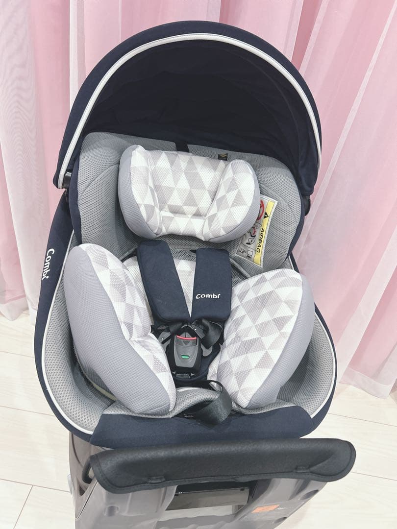 極美品✨️CombiクルムーヴスマートISOFIX エッグショックJN-570
