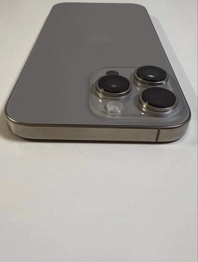 海外版iPhone16promax256gb極美品 SIMフリー