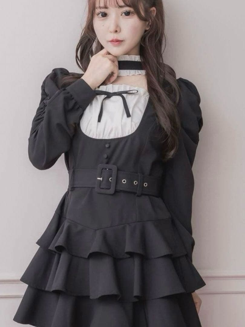 pium ピウム チョーカーフリルティアードワンピース 長袖