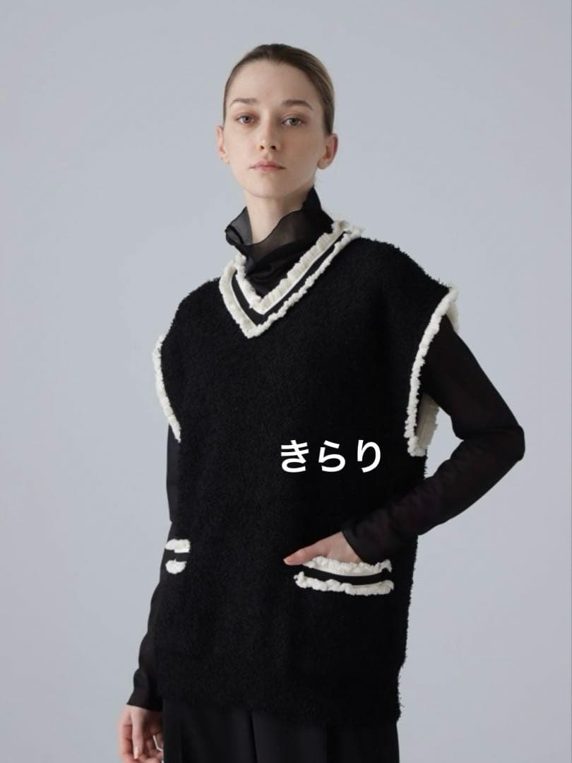 美品 ADORE アドーア ツィーディーニットベスト ブラック