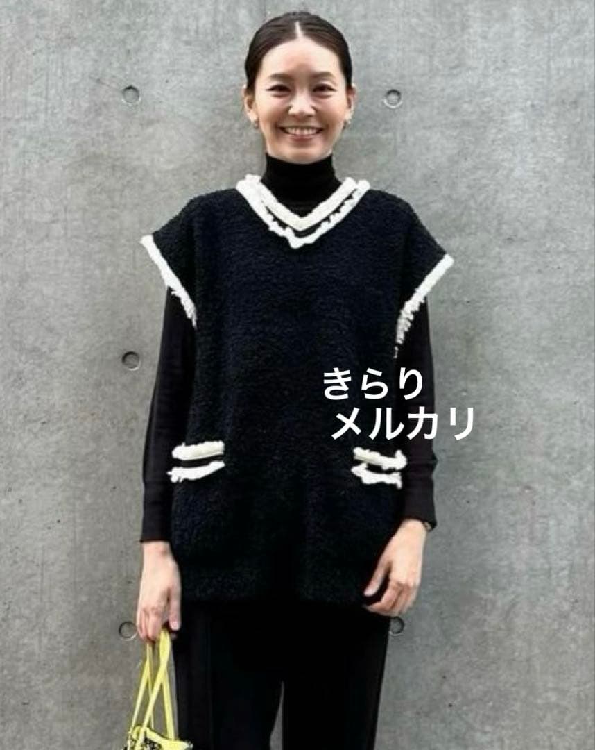 美品 ADORE アドーア ツィーディーニットベスト ブラック