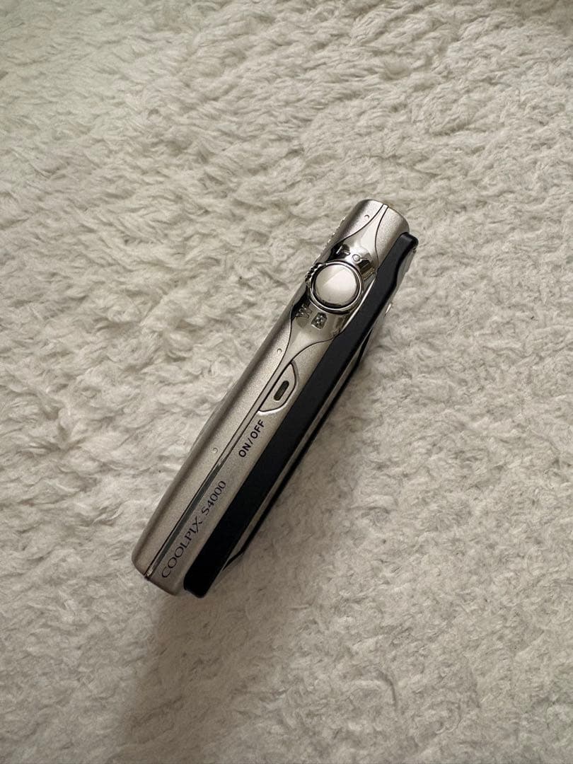 Nikon COOLPIX s4000シルバー