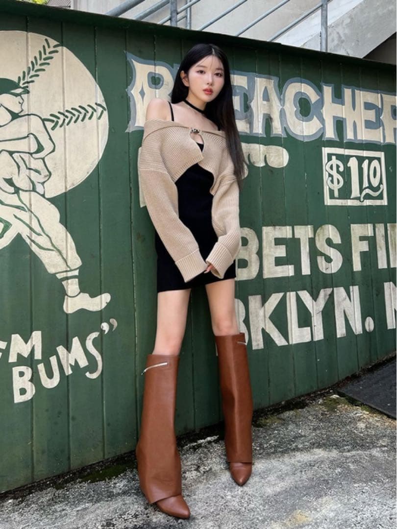 新品タグ付 ダーリッチ ボリュームオフショルアンサンブルミニワンピース F