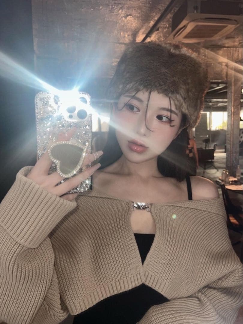 新品タグ付 ダーリッチ ボリュームオフショルアンサンブルミニワンピース F