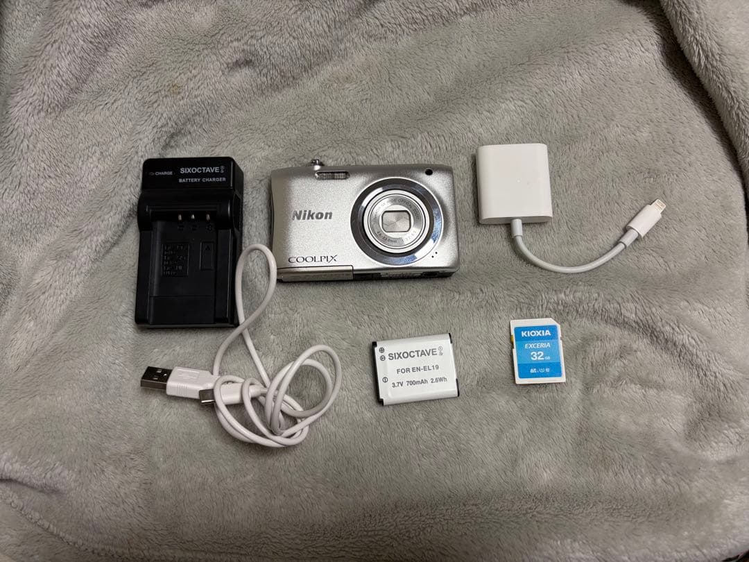 デジタルカメラ Nikon COOLPIX A100