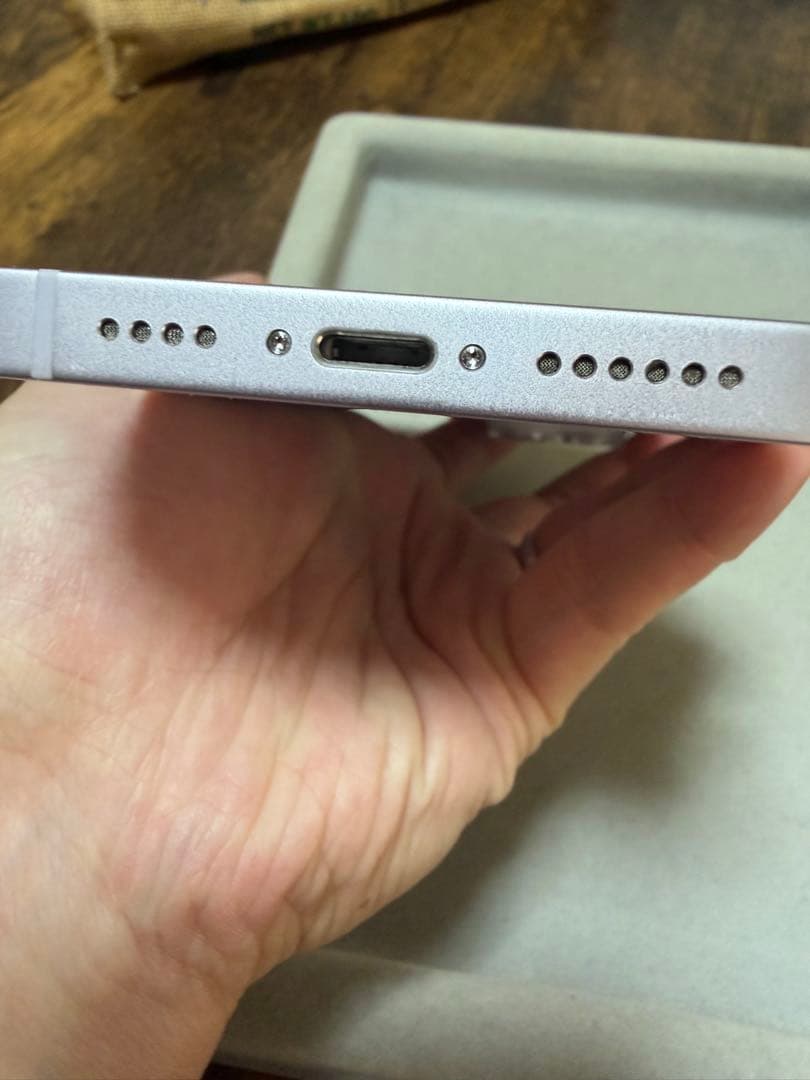 本体美品 iPhone14Plus128GB 背面充電OK 充電口故障 ジャンク