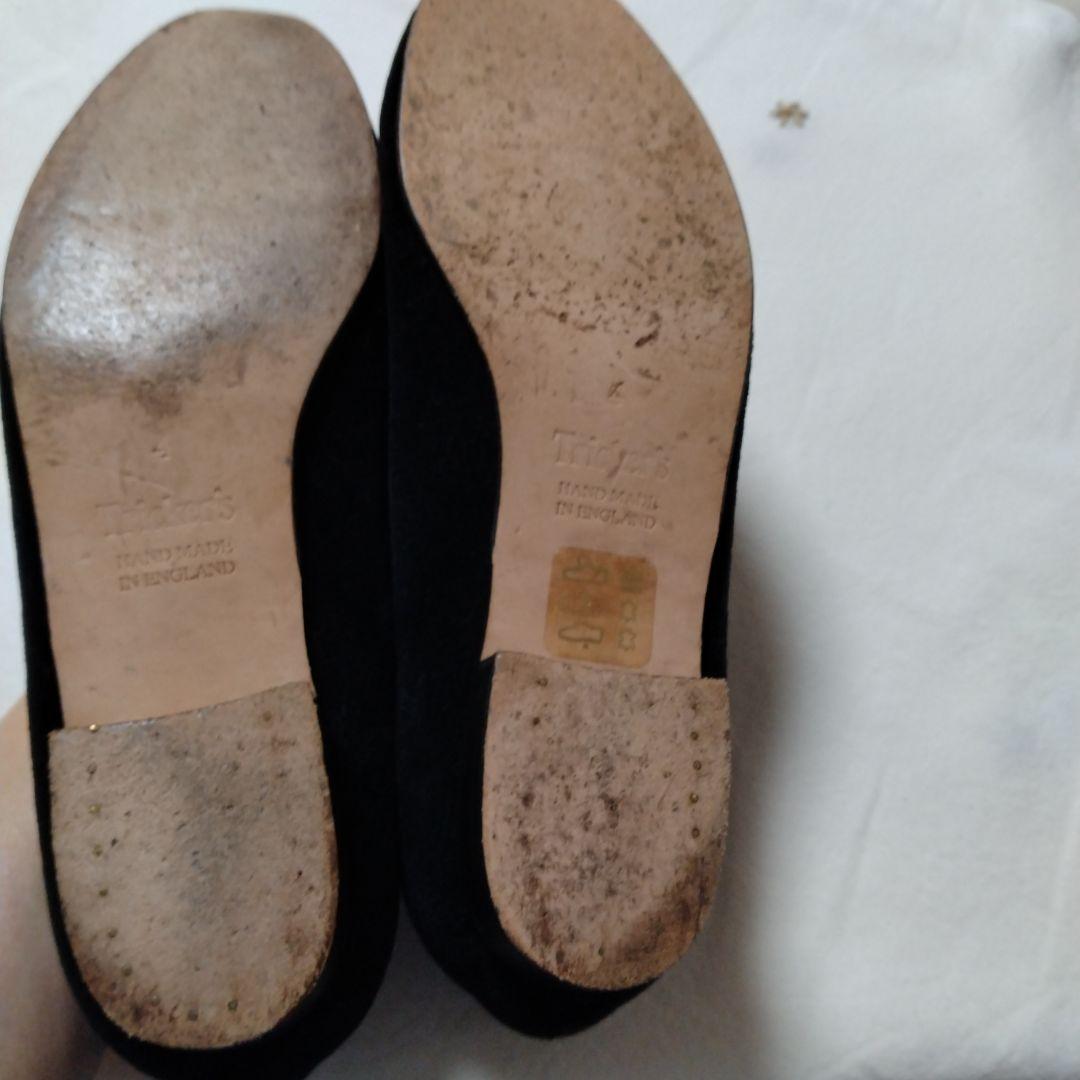 Tricker's ベルベットオペラシューズ