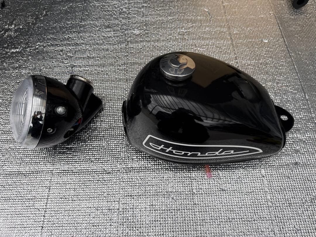 5Lモンキー　タンク　ヘッドライトセット