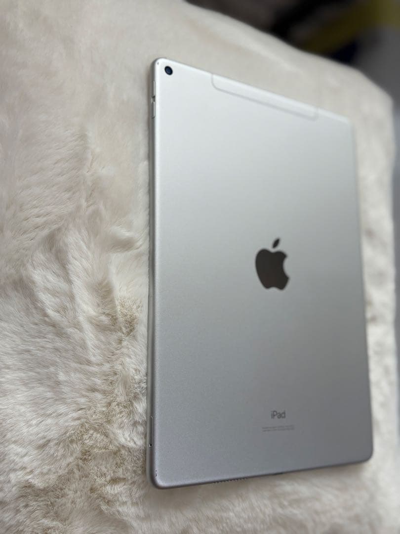 iPad Air 第3世代 セルラー A2123 64GB シルバー