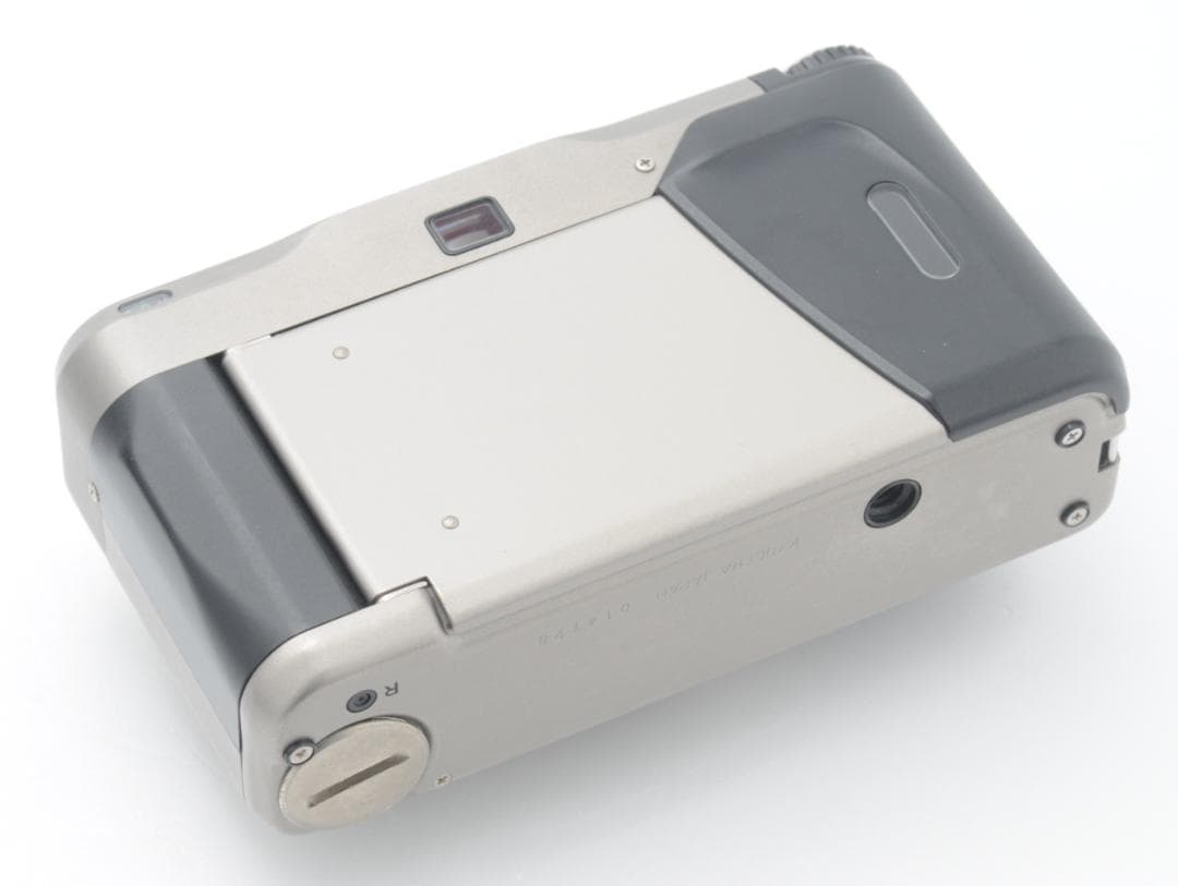 ★CONTAX T2 シルバー フィルムカメラ★