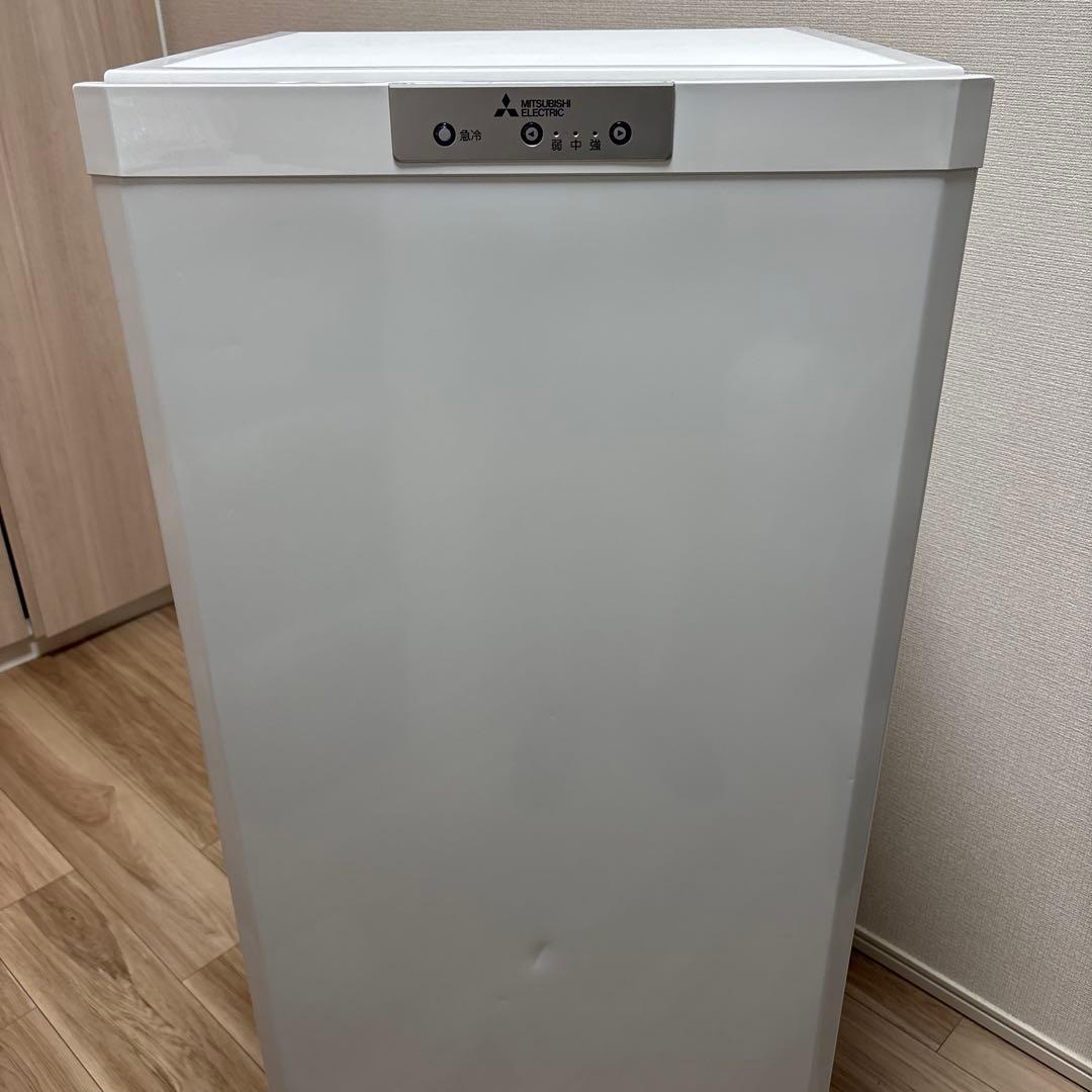 MITSUBISHI ノンフロン冷凍庫 MF-U12F-W 2021年製