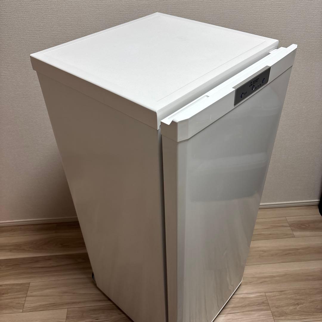 MITSUBISHI ノンフロン冷凍庫 MF-U12F-W 2021年製