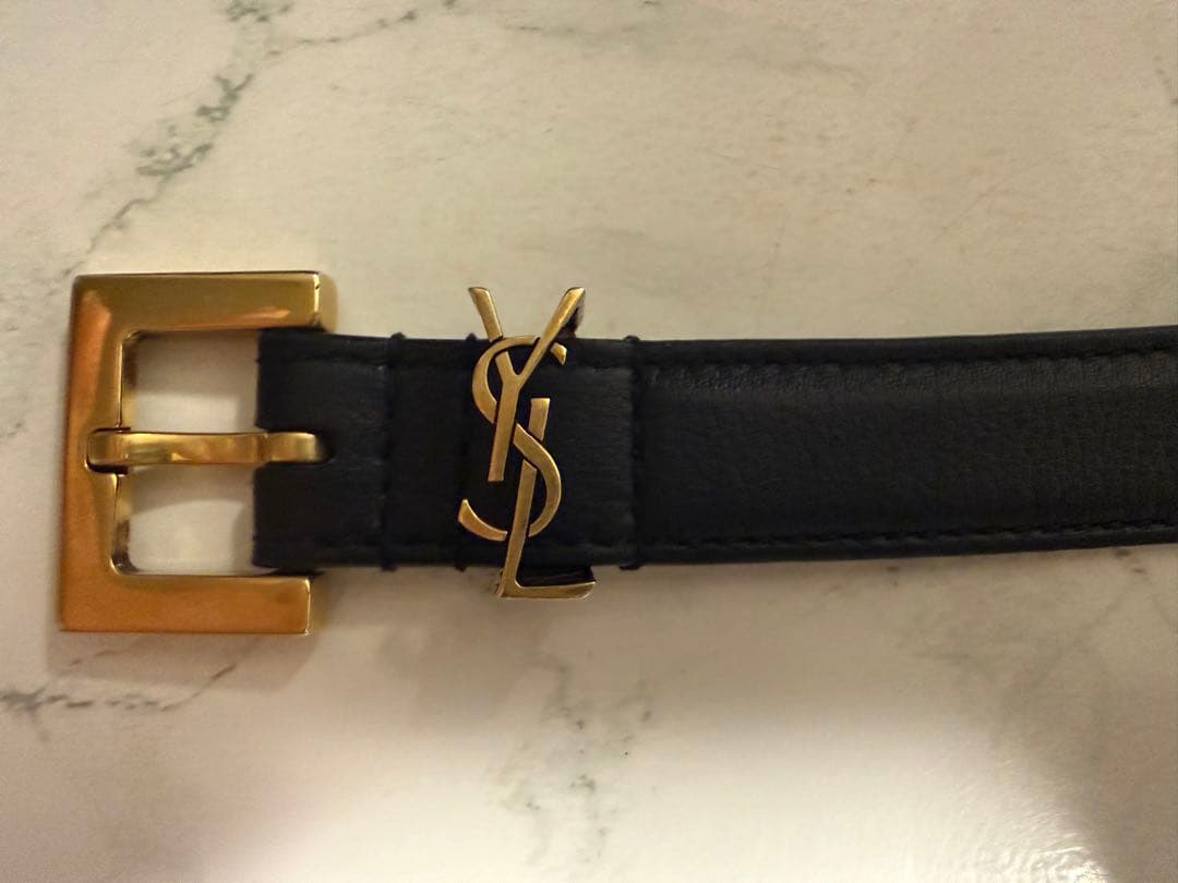 SAINT LAURENT (イヴサンローラン) ブラック レザー ベルト