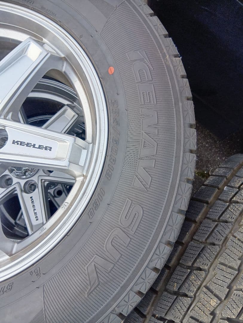 ランクル300スタッドレスタイヤアルミセット