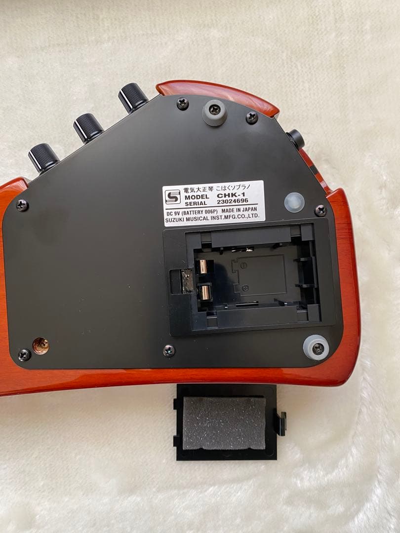 【新品同様】SUZUKI電気ソプラノ大正琴　スズキこはく