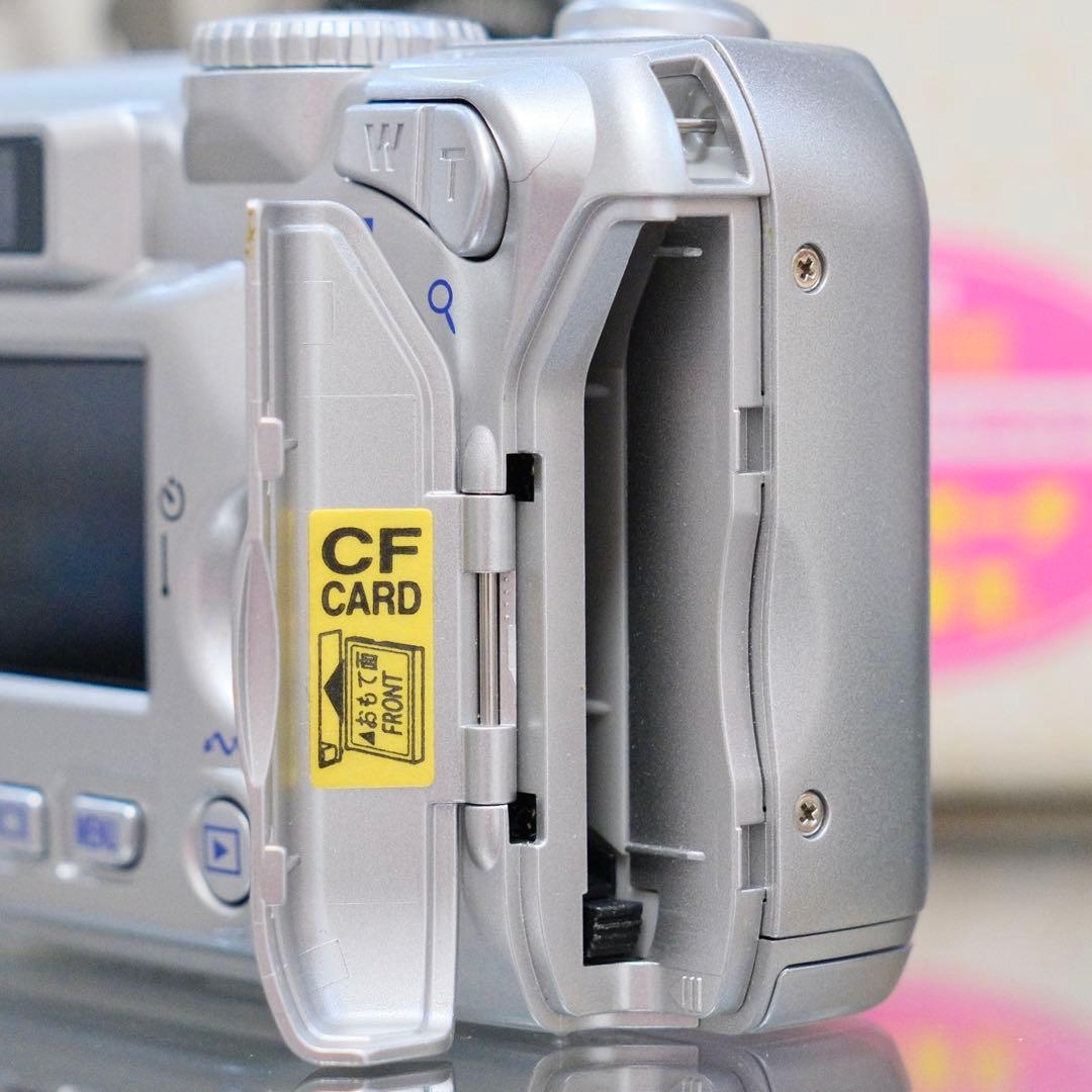 美品動作品 平成レトロ CCD Nikon COOLPIX E2100 元箱付き