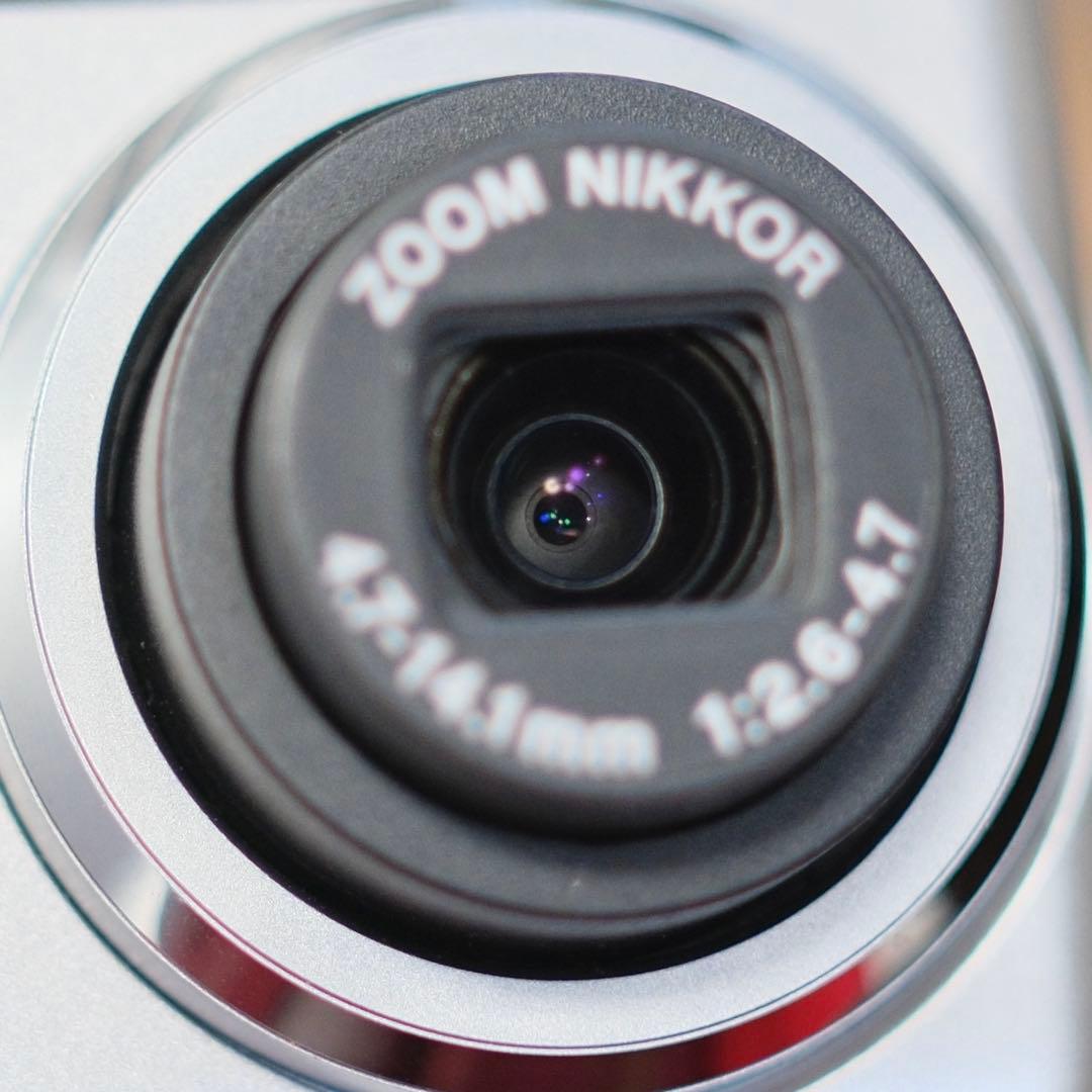 美品動作品 平成レトロ CCD Nikon COOLPIX E2100 元箱付き