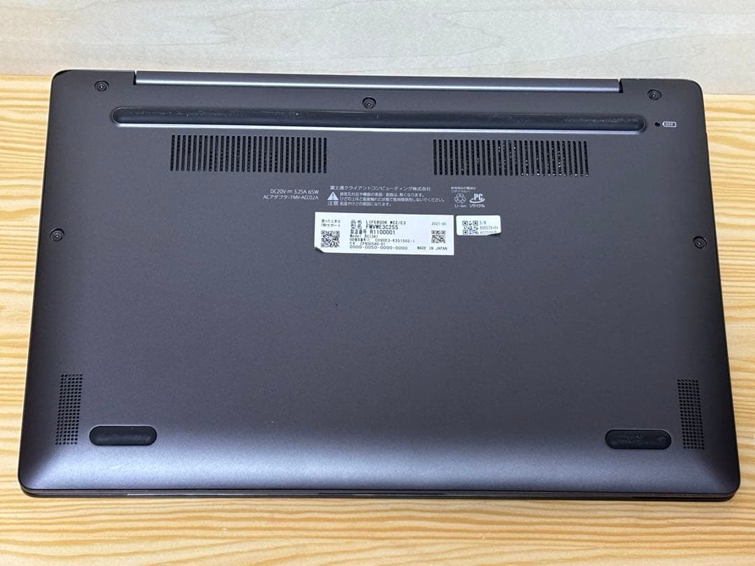 富士通 有機EL WC2/E3 i5-1135G7 SSD512GB ※訳あり