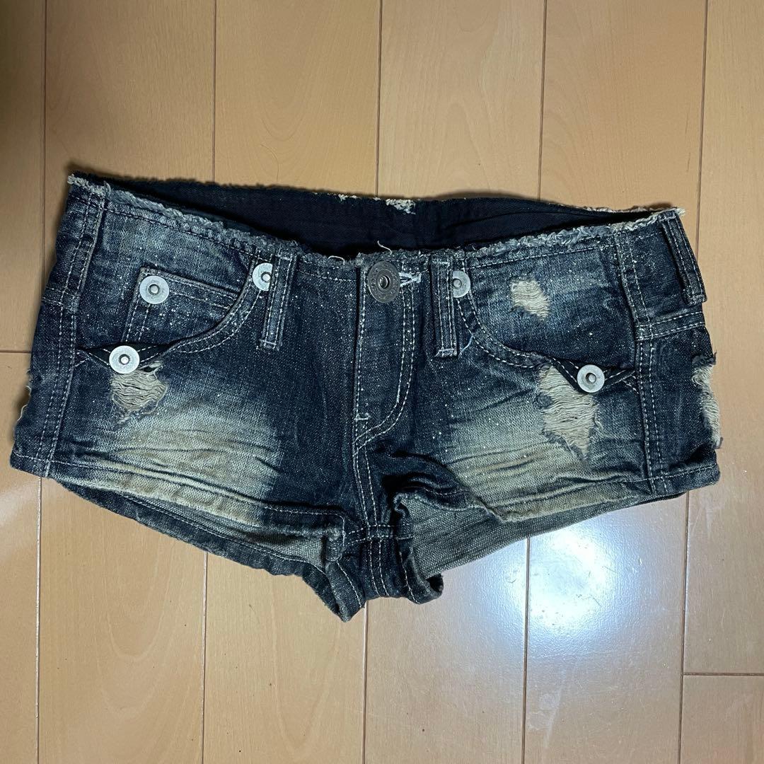 d.i.a. ラメダメージ加工 ショートパンツ サイズ25
