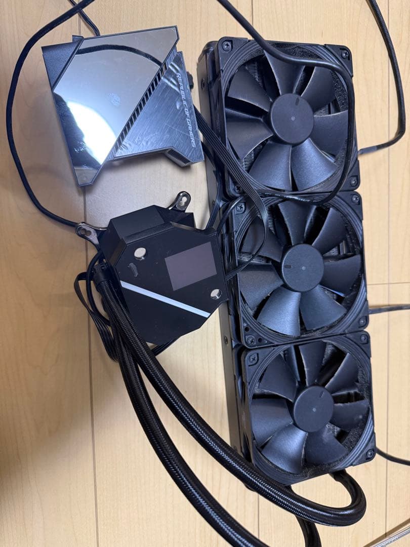 ASUS ROG RYUJIN 360 一体型水冷CPUクーラー