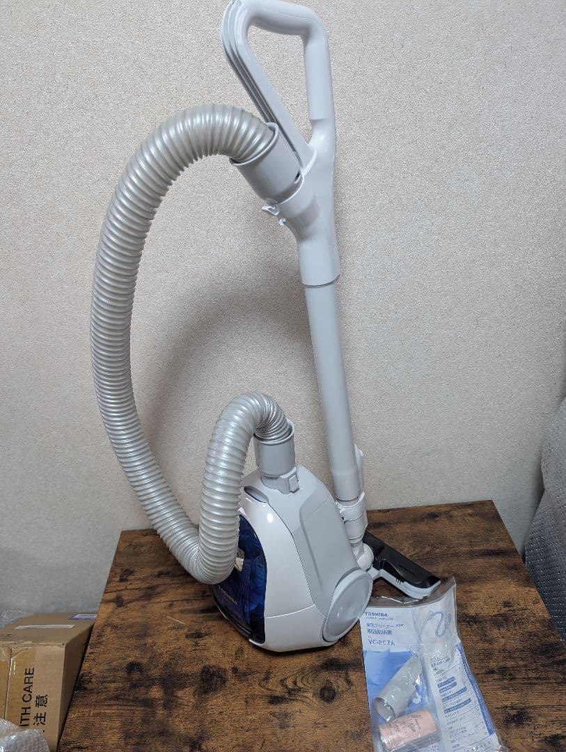 東芝　vc-pc7a　掃除機　クリーナー　未使用品