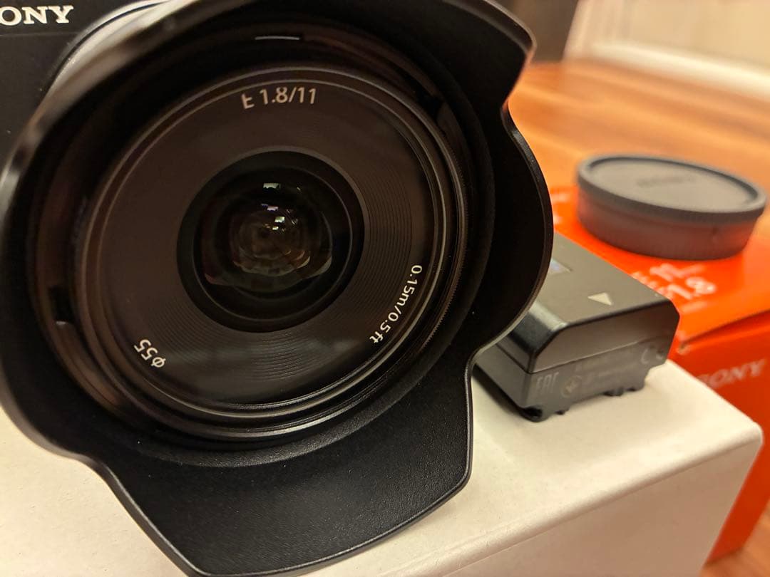 icemanSony ZV-E10ii&SONY SEL11F18レンズ