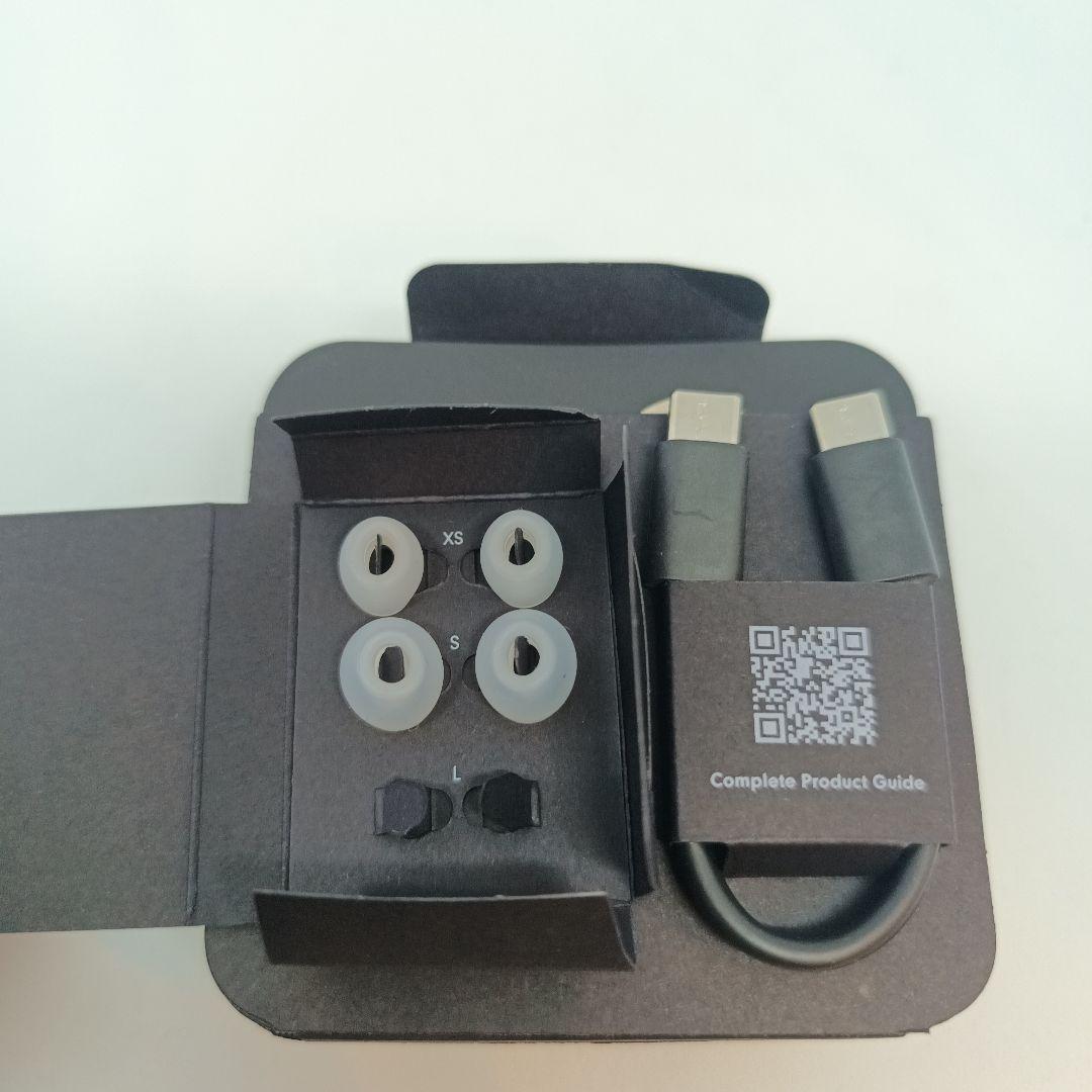 Beats ビーツ Beats Studio Buds+ 　人気カラー　クリア