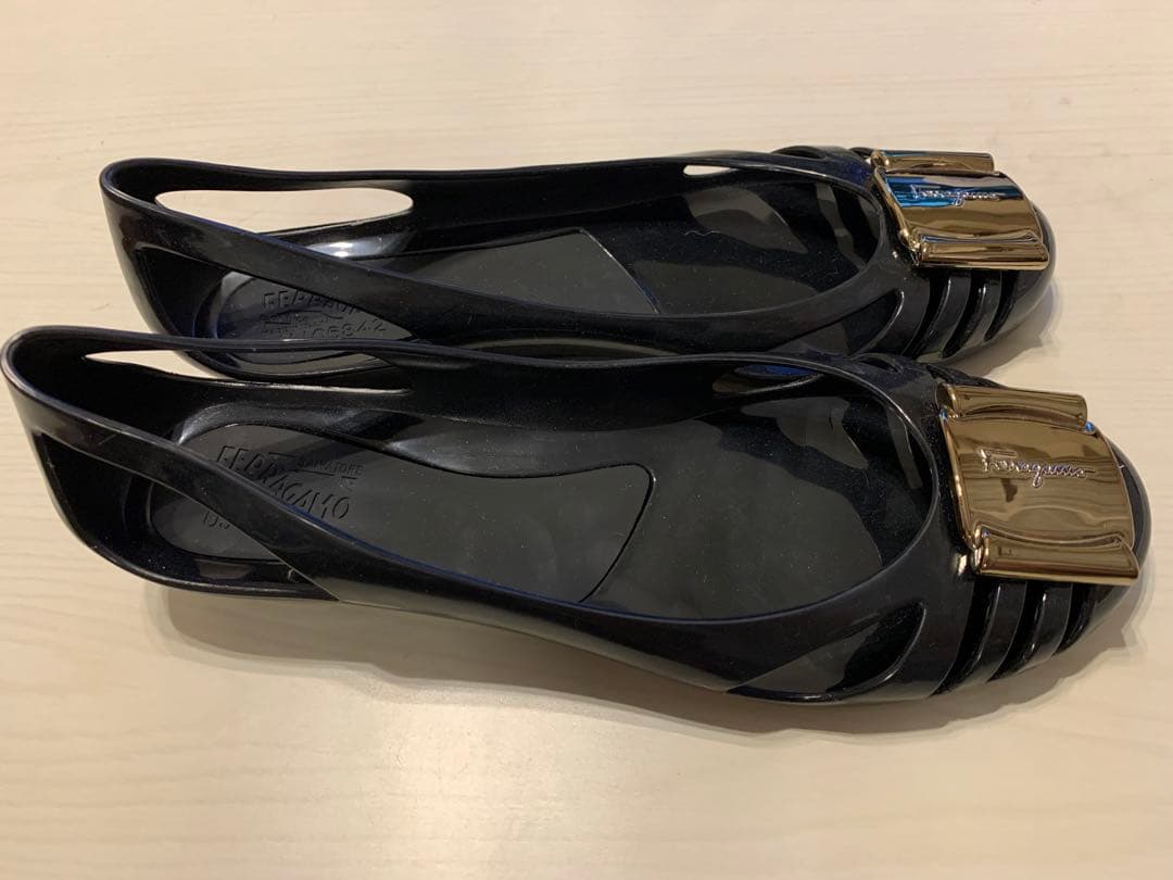 ニム　‼️ フェラガモ ラバーシューズ 10 ２点おまとめ