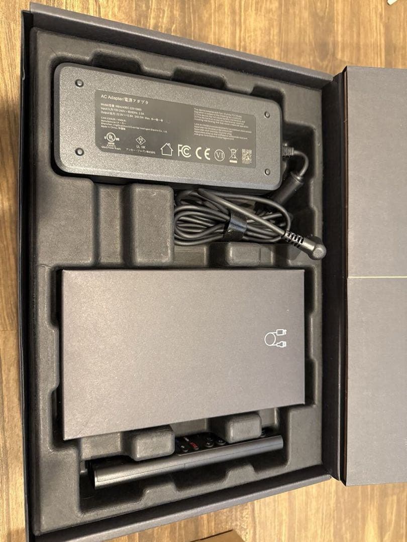 【美品】本日発送 Anker Nebula X1 レーザープロジェクター