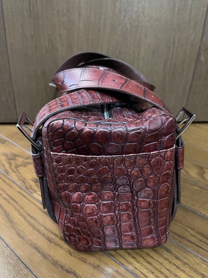 本物 新品 ボーグラン 最高峰JRA認定レッドクロコダイルレザー　ボストンバッグ