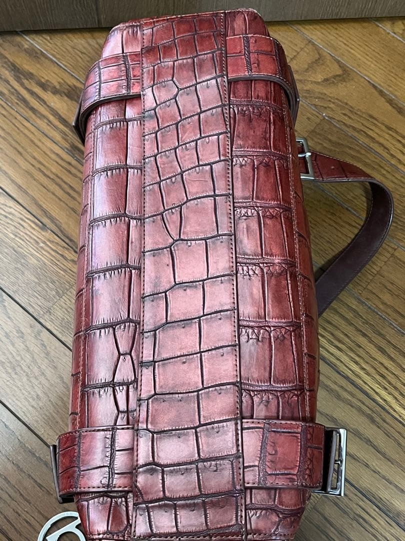 本物 新品 ボーグラン 最高峰JRA認定レッドクロコダイルレザー　ボストンバッグ