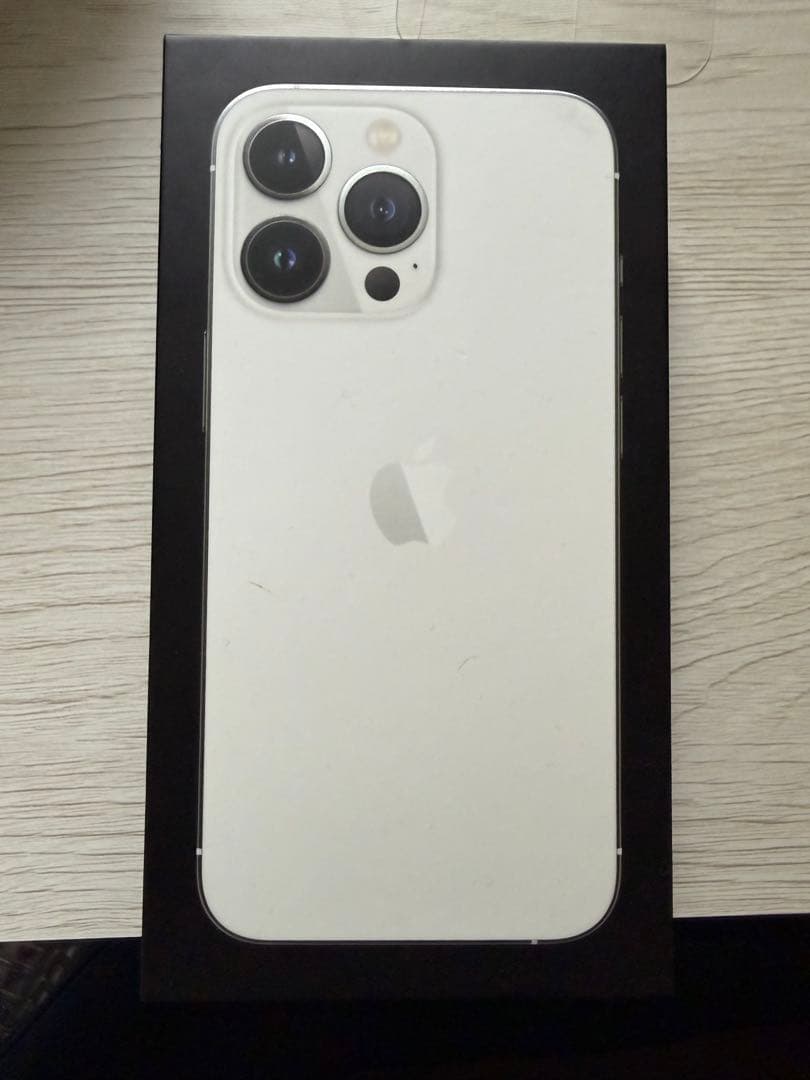 iPhone13pro 256GB シルバー