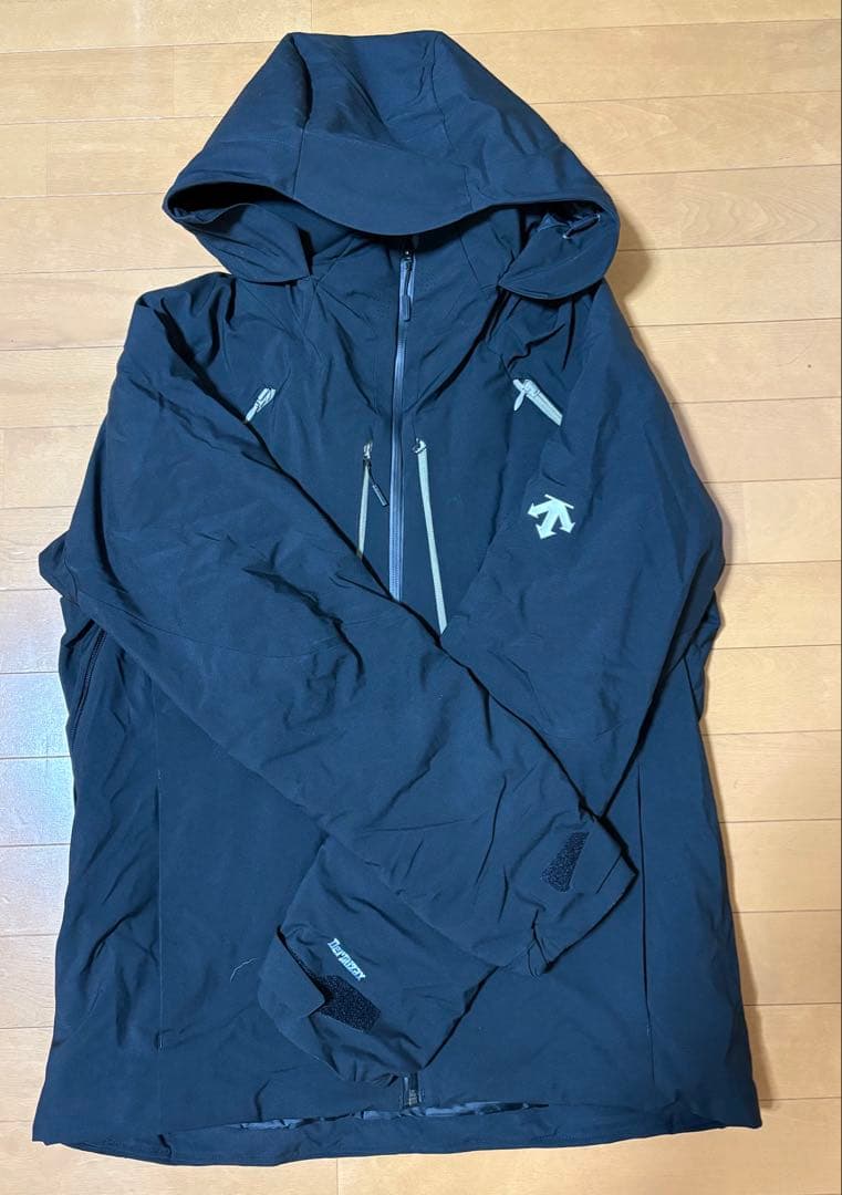DESCENTEスキージャケットS.I.O INSULATION JACKET