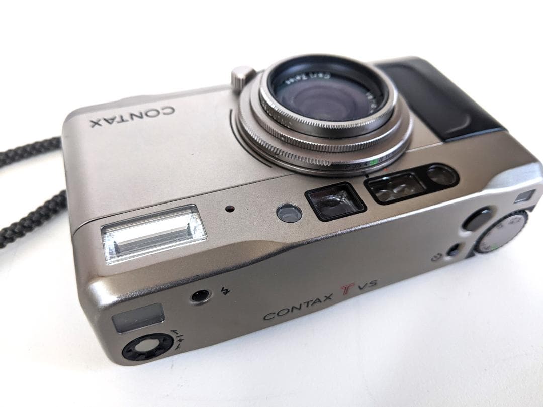 CONTAX TVS 初代　コンパクトフィルムカメラ