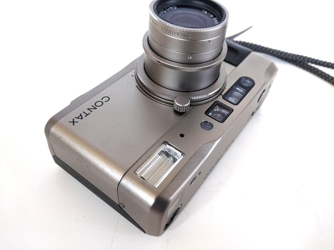 CONTAX TVS 初代　コンパクトフィルムカメラ