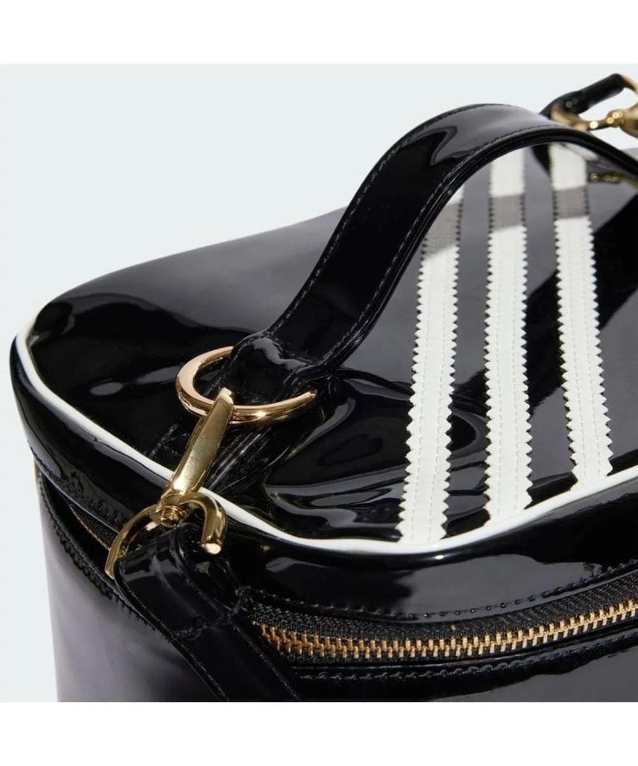 アディダス アディカラープレミアム コスメティックバッグ ブラック 8L