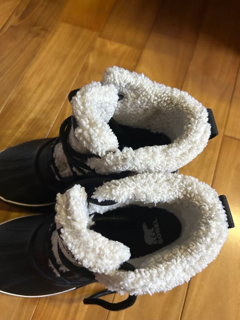 ソレル　アウトアンドアバウト4　チルズ　黒　25cm ２日間使用