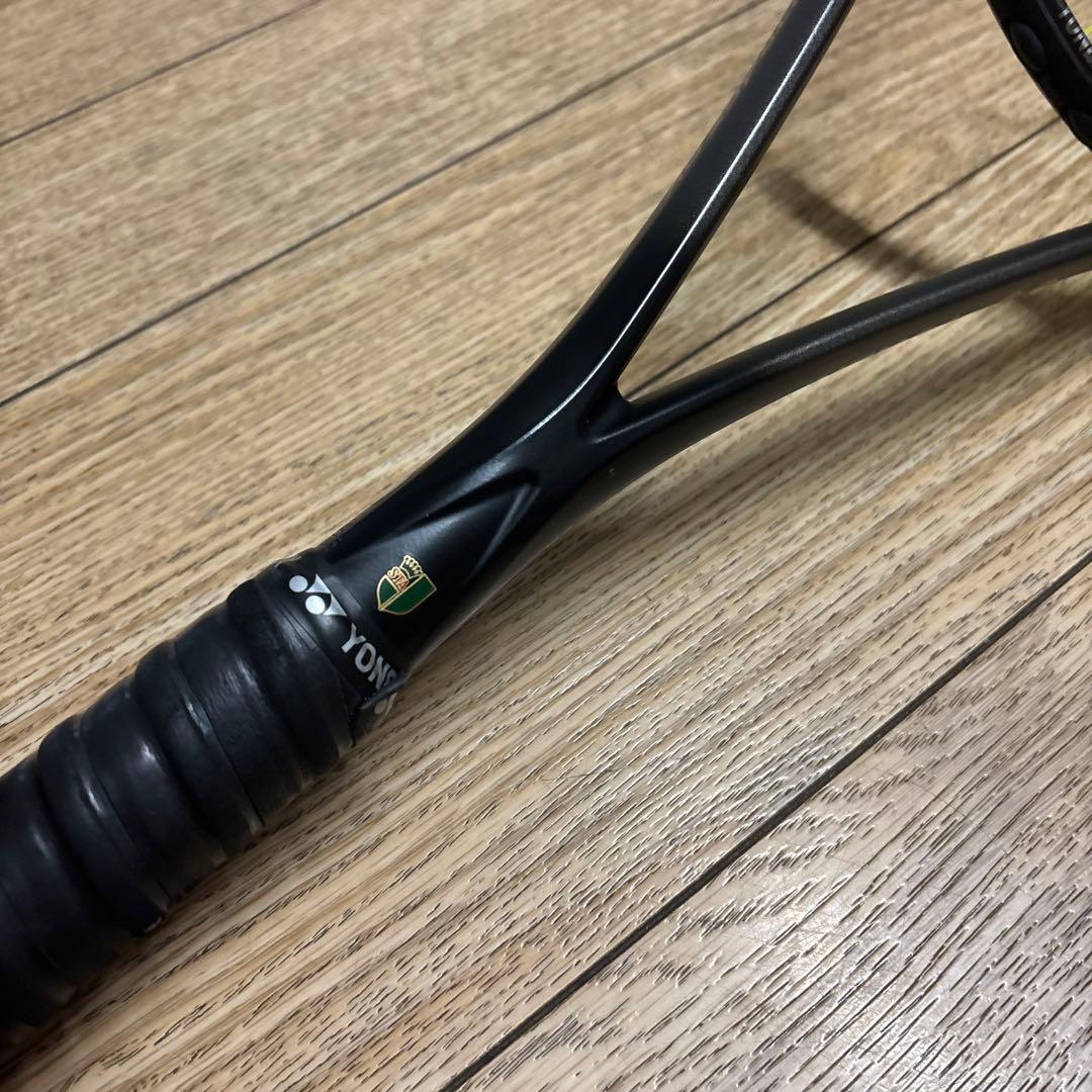 YONEX オーバーサイズラケット ブラック/イエローボルトレイジ8V 新カラー