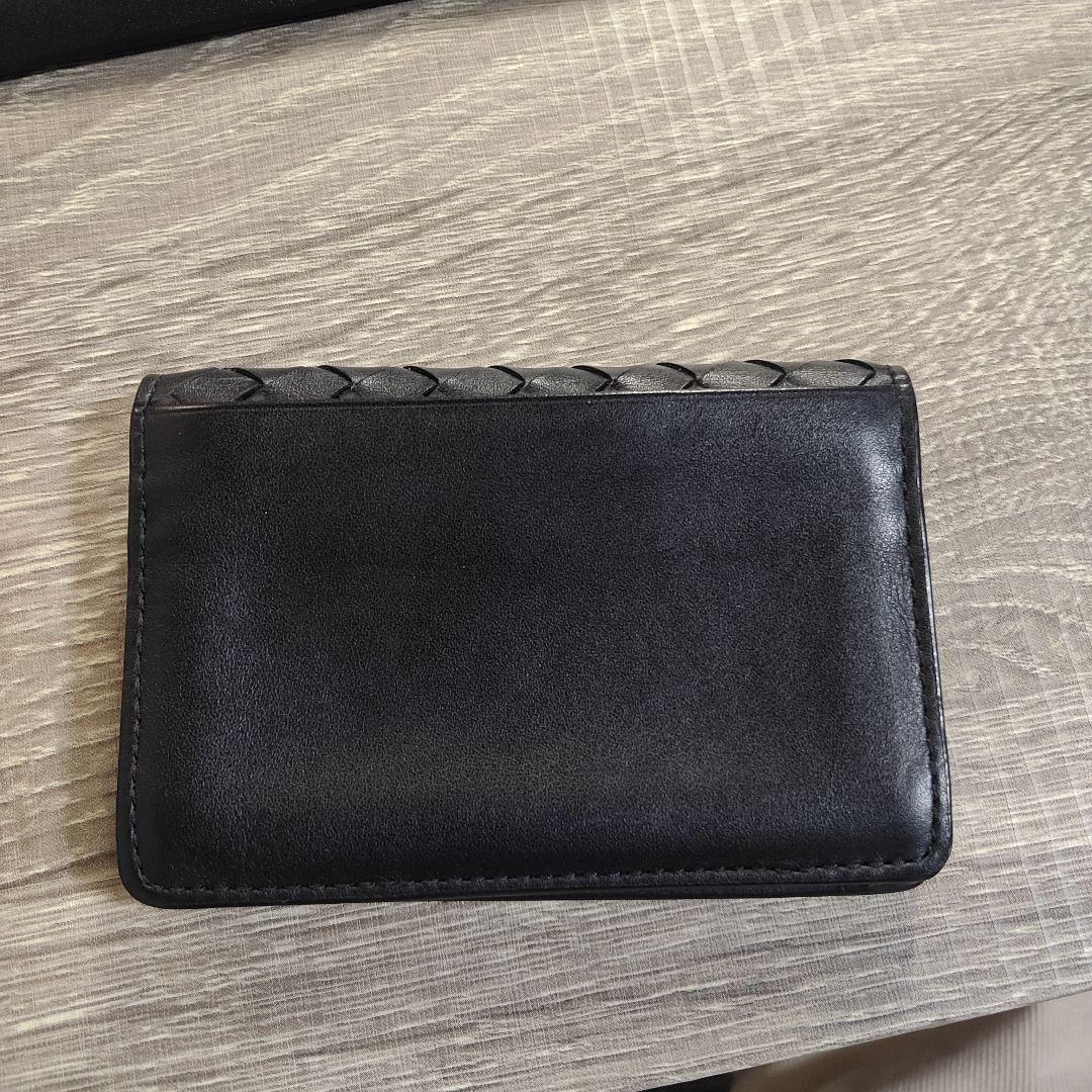 ブラックレザー名刺入れ 編み込みデザイン