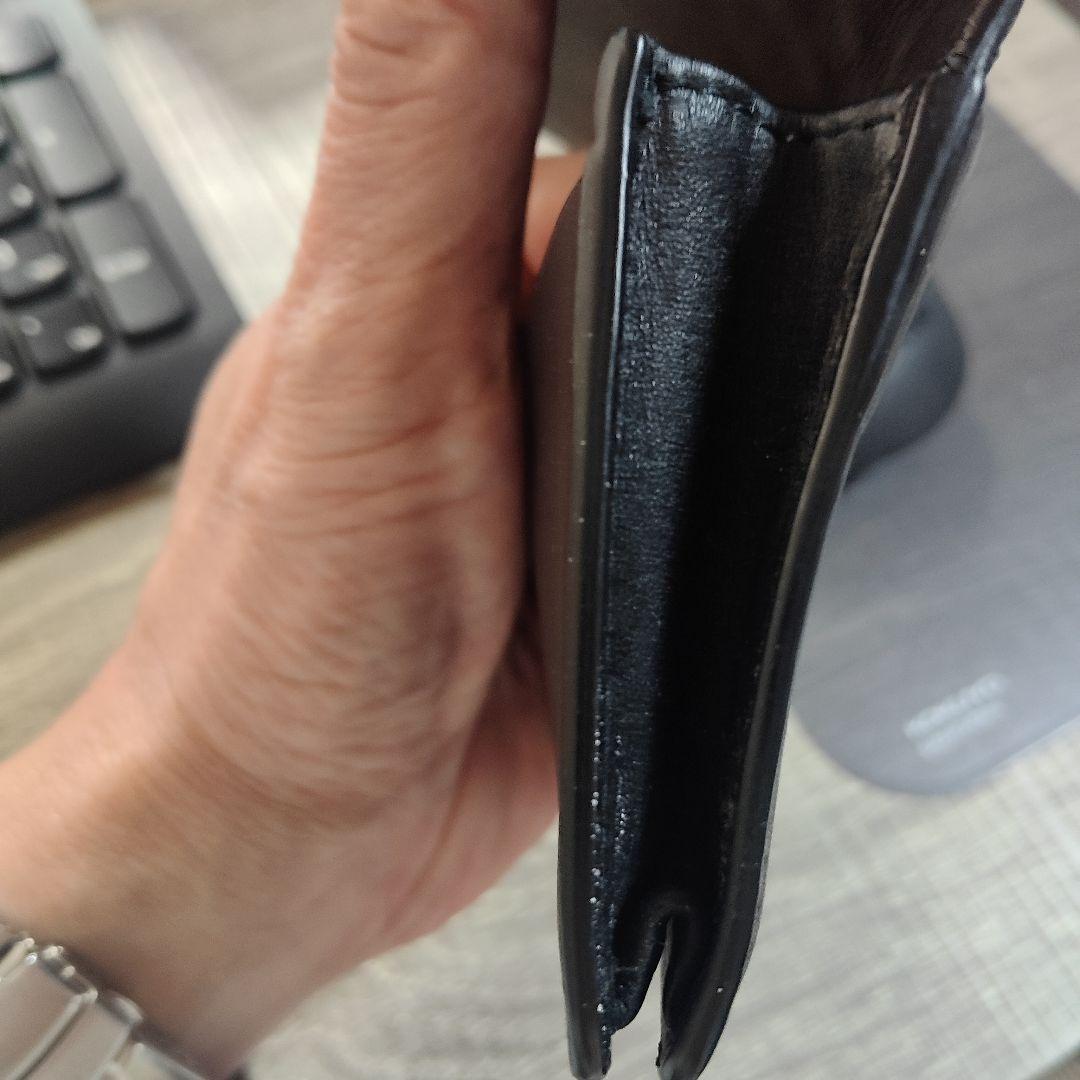 ブラックレザー名刺入れ 編み込みデザイン