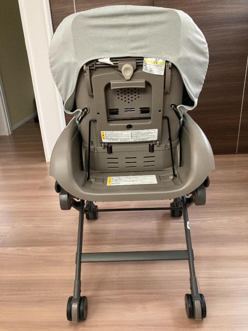 Combi スウィングベッド&チェア　ネムリラ