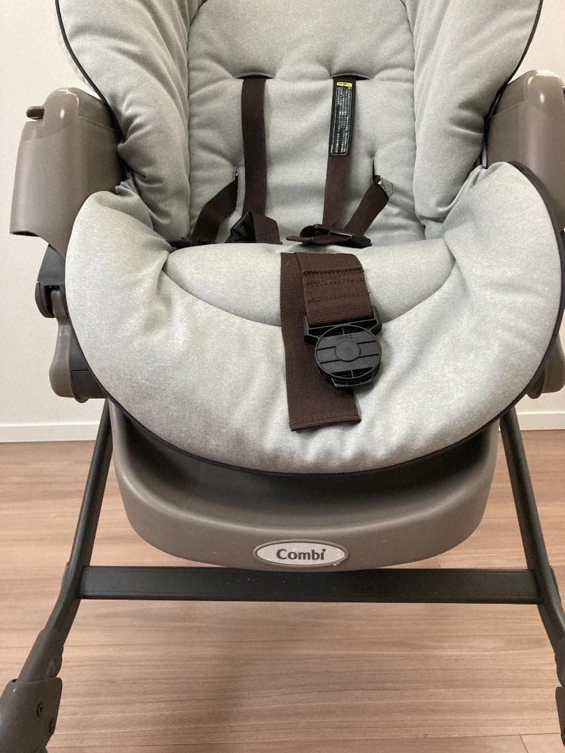 Combi スウィングベッド&チェア　ネムリラ