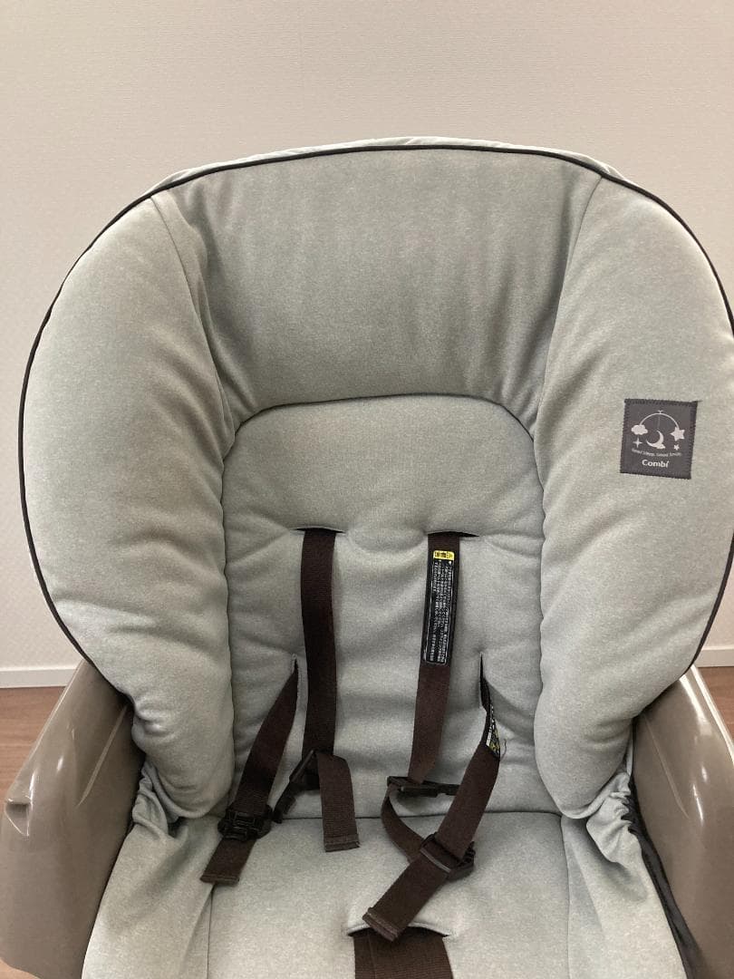 Combi スウィングベッド&チェア　ネムリラ