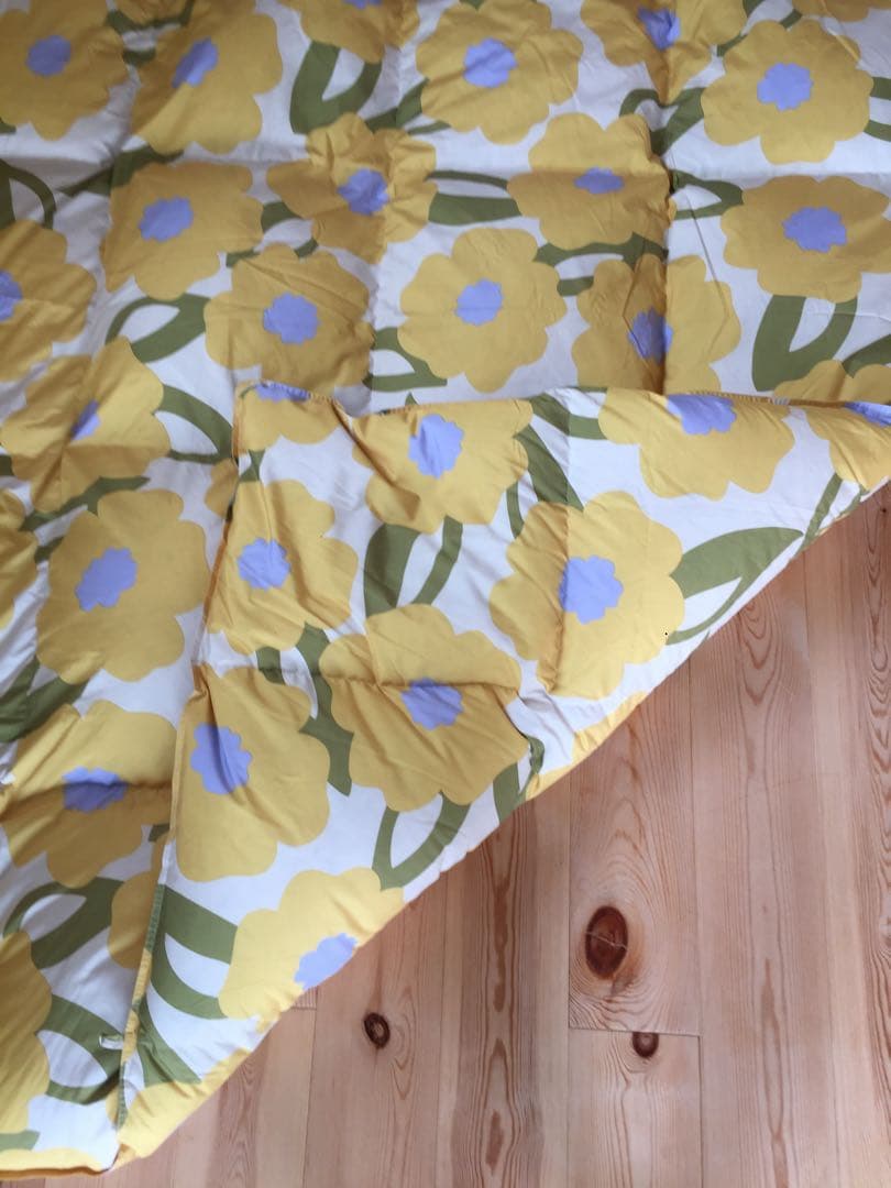 冬用　新品【シビラ】羽毛布団　シングル　150×210 カラダス　イエロー