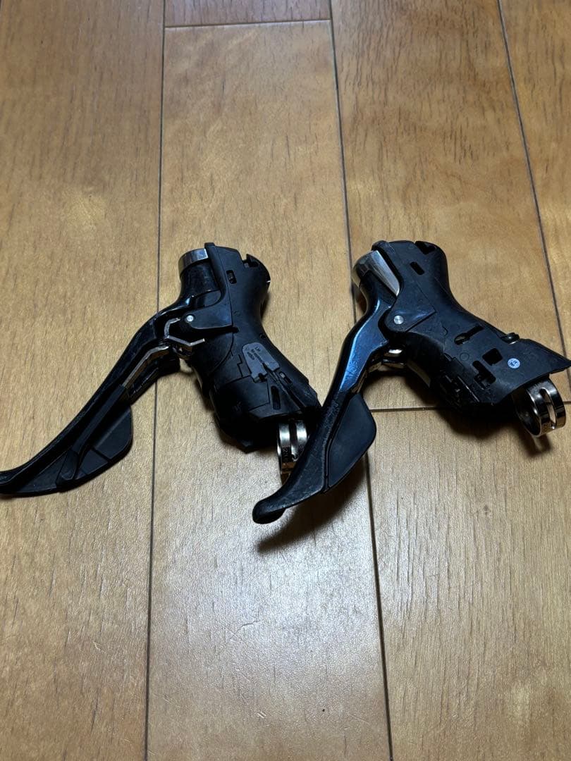 シマノ ULTEGRA ST-6800 デュアルコントロールレバー左右ブラック