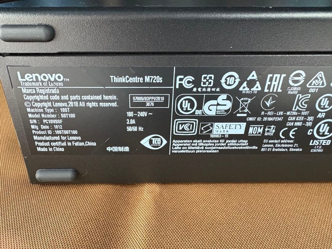 ThinkCentre 第8世代i5 メモリ16GB SSD500GB